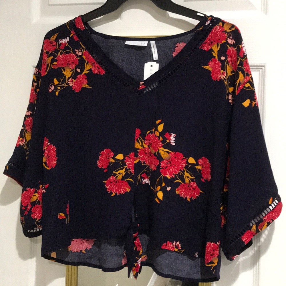 Loose top